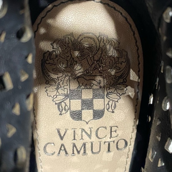 Vince Camuto‎ Trevan Black Suede Perforated Lace Up Heeled Bootie 7.5 - Picture 11 of 11